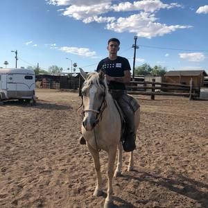 Meet your Posher, Robert